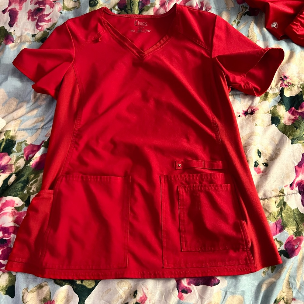 Cherokee IFlex Scrub Set